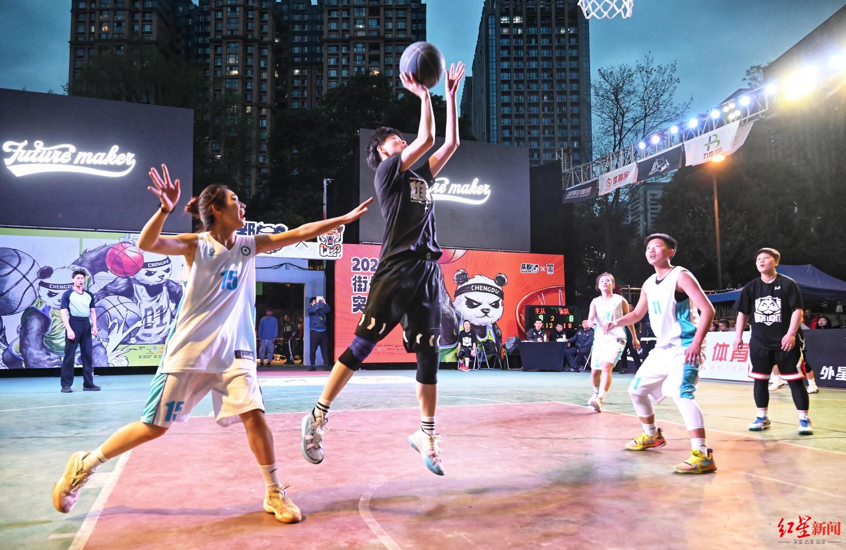 【全场录像】2017海五超第五轮：乐东青年足球队VS万宁卓亚集团足球队